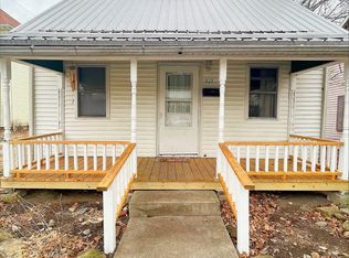 515 4th St, Covington, IN 47932