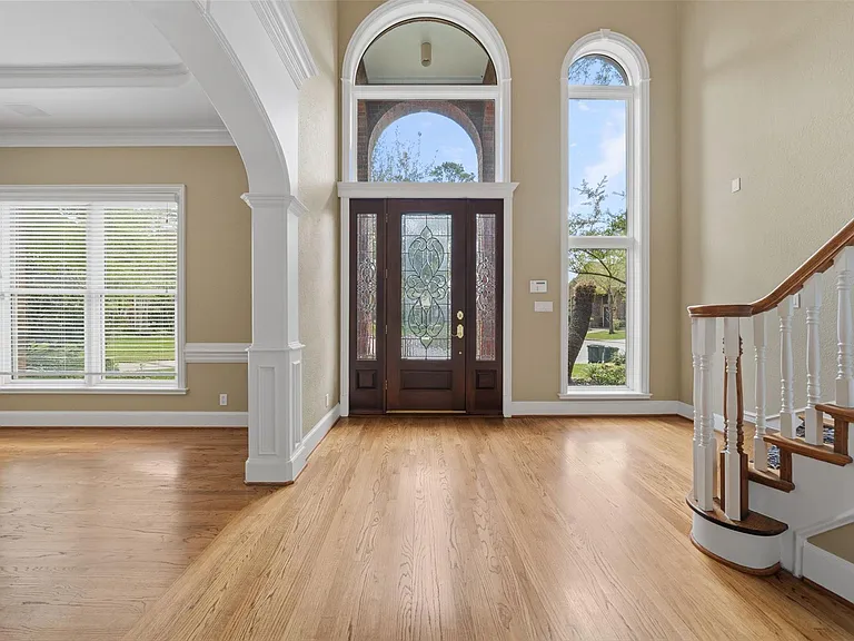 13714 Gainesway Dr — Photo 24