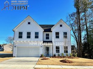 708 Atlantis St, Fuquay Varina, NC 27526