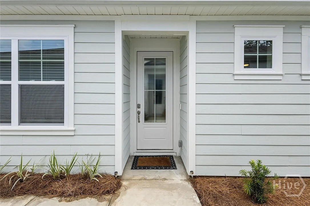 3 bed, 2.0 bath, 1397 sqft, $2,250 — Photo 3