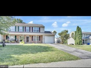 2036 Wyatt Cir, Dover, PA 17315