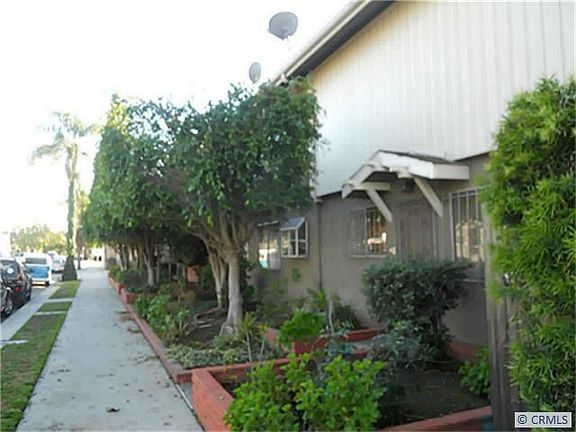 3rd image of 725 Coronado Ave Unit 203