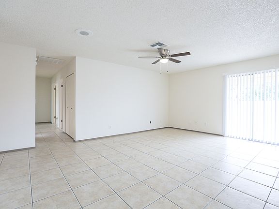 4th image of 4501 W Gary Dr