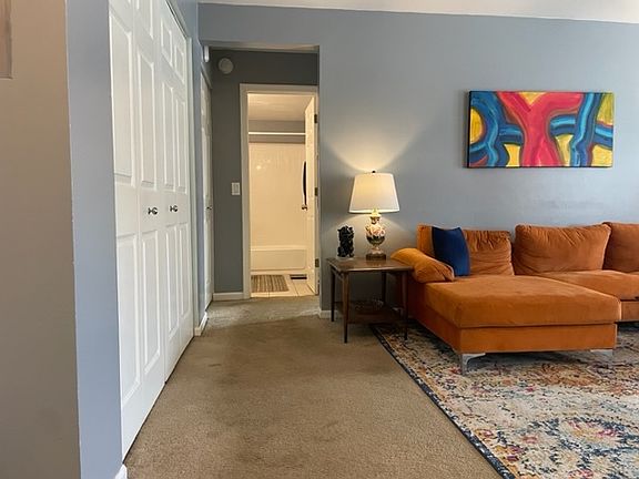 5th image of 2515 E Olive St APT 2E