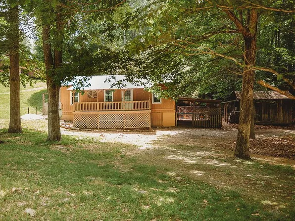 164 Deer Hollow Rd, Sugar Grove, VA 24375