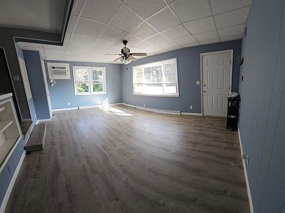 3rd image of 291 Echo Ave Floor 2