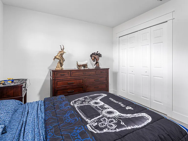 2937 SE Ironton Ave — Photo 17