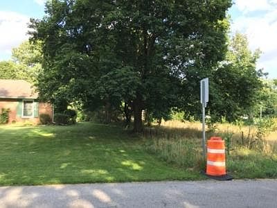 3rd image of 52960 Winterberry Dr