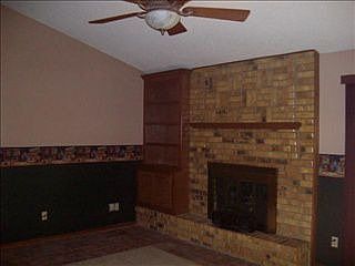 4th image of 3804 Western Heights Ave