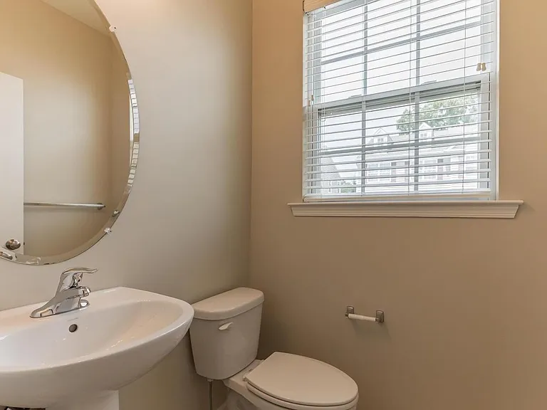 436 Williamson Ct — Photo 23