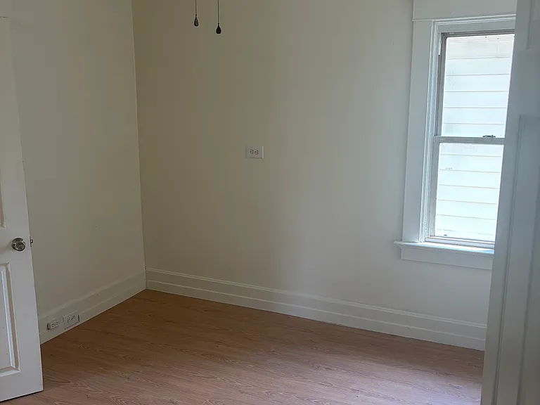 3334 Bevis Ave — Photo 7