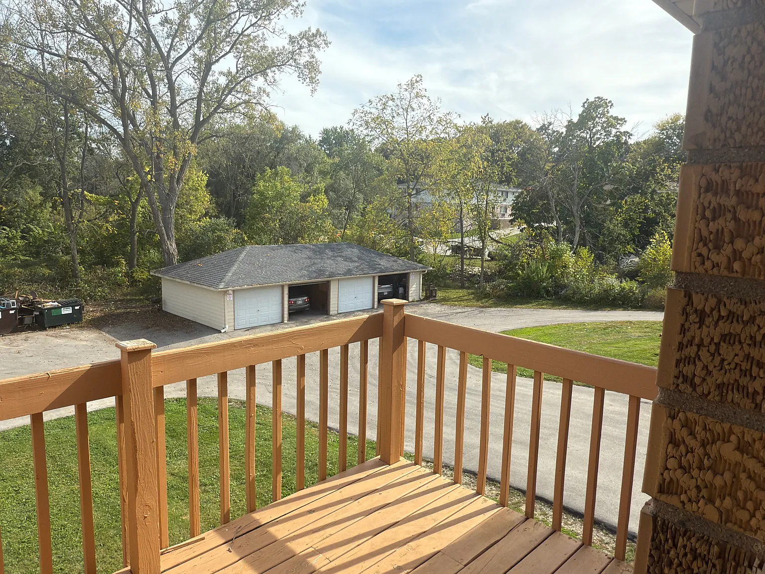 2 bed, 1000 sqft, $1,300 — Photo 3