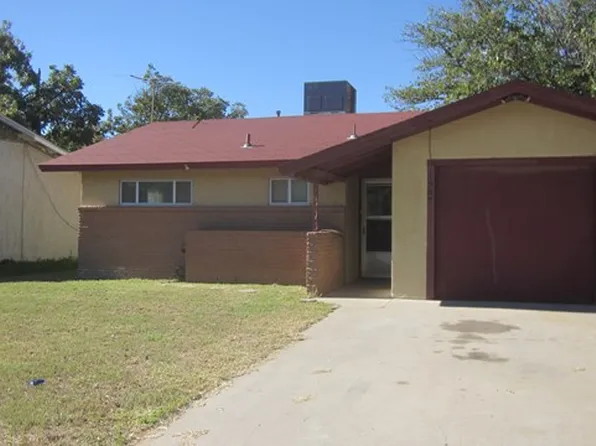 1507 S Bruce Ave, Monahans, TX 79756