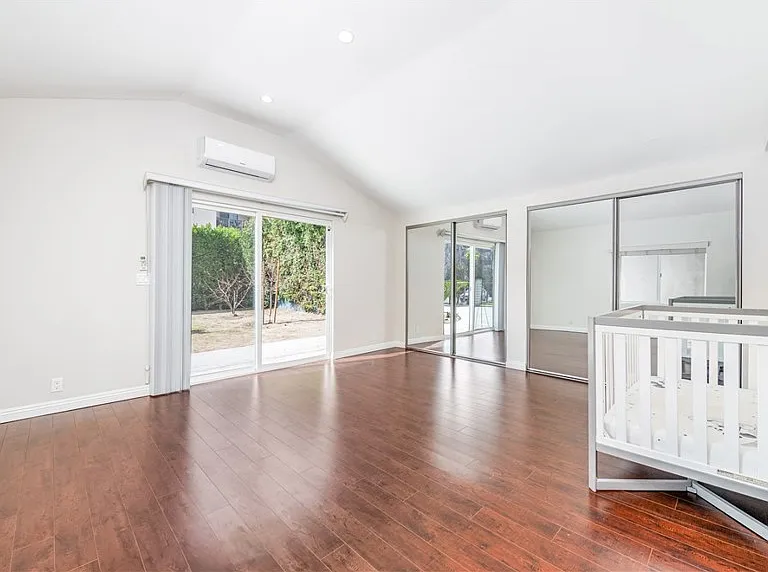 7938 Ventura Canyon Ave — Photo 14