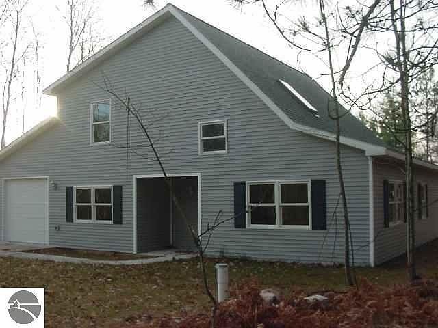 1st image of 193 Cherry Grove Dr