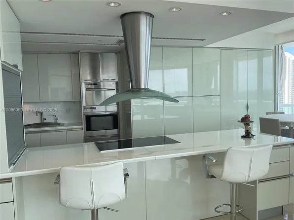 16500 Collins Ave APT 2654, Sunny Isles Beach, FL 33160