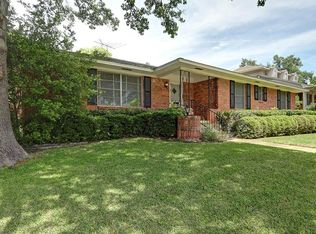 9723 Gatecrest Dr, Dallas, TX 75238