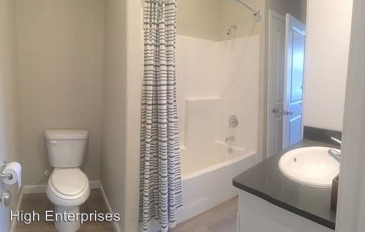 5th image of 5811 102nd St #17