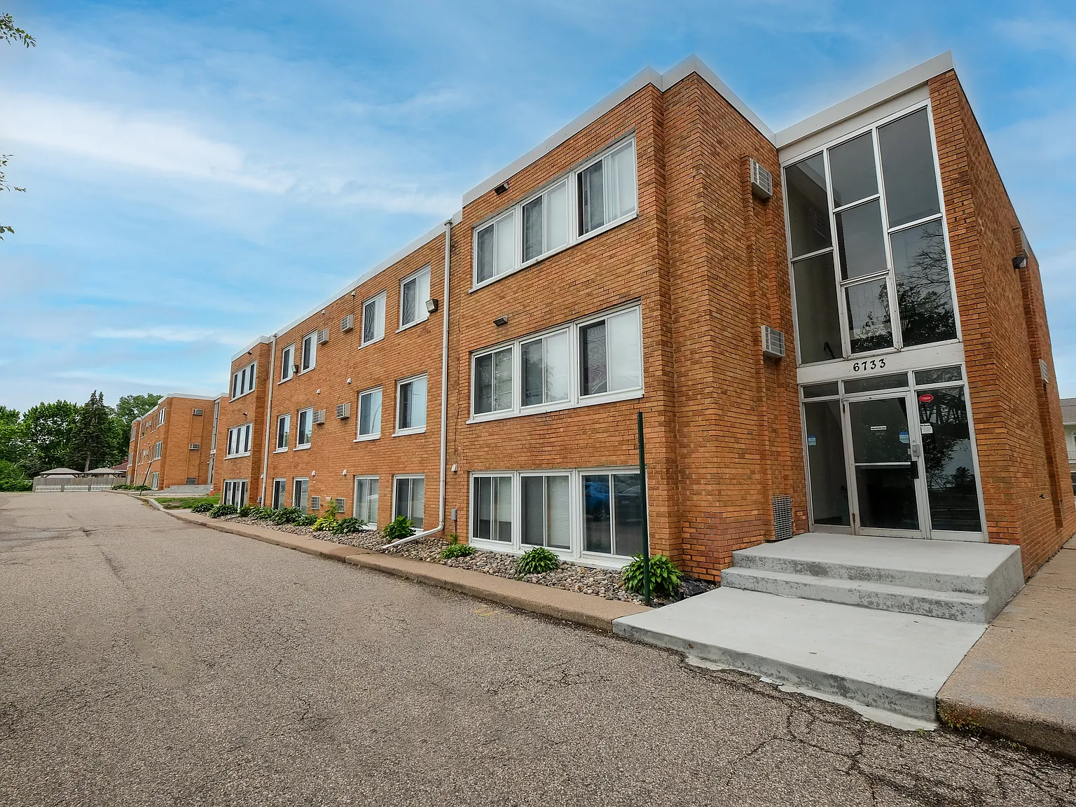 Cedar Commons — Photo 2