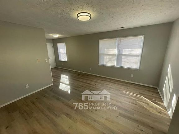 3rd image of 80 Ironwood Ct #D