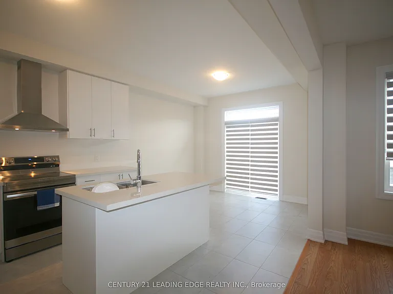 39 Ed Ewert Ave — Photo 10