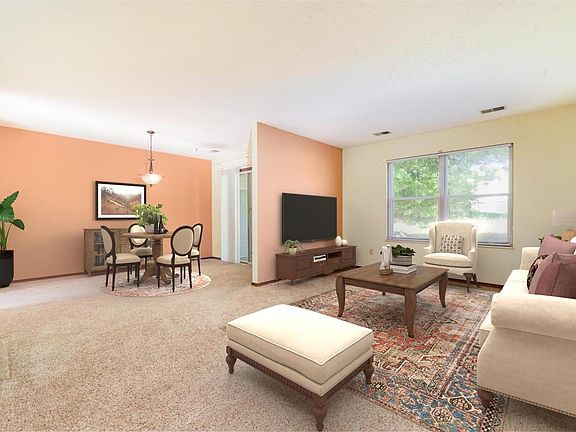 5th image of 3703 Candlewyck Club Dr APT B