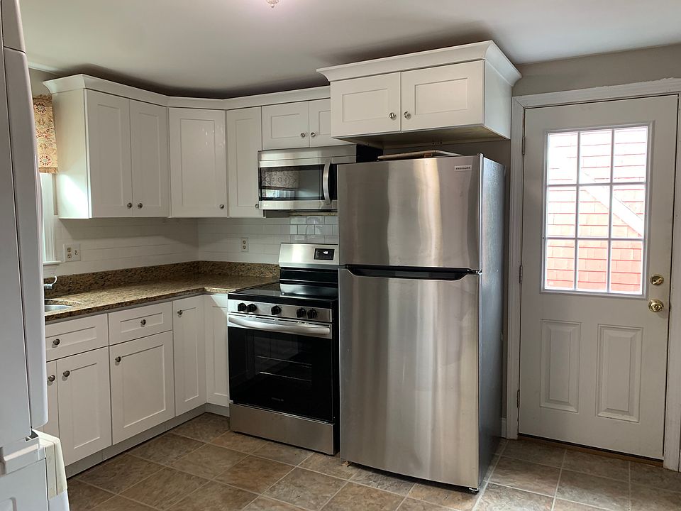 1st image of 109 Westmoreland Ave #109