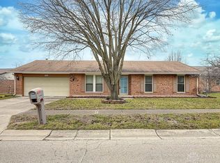 2339 Oakbark St, Miamisburg, OH 45342
