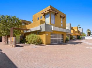 2065 Tangerine Ct, Palm Springs, CA 92262