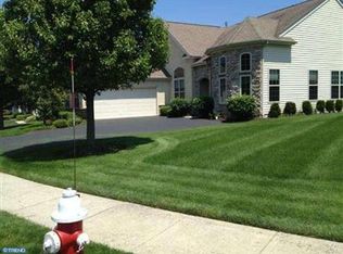 1236 Scott Pl, Warminster, PA 18974