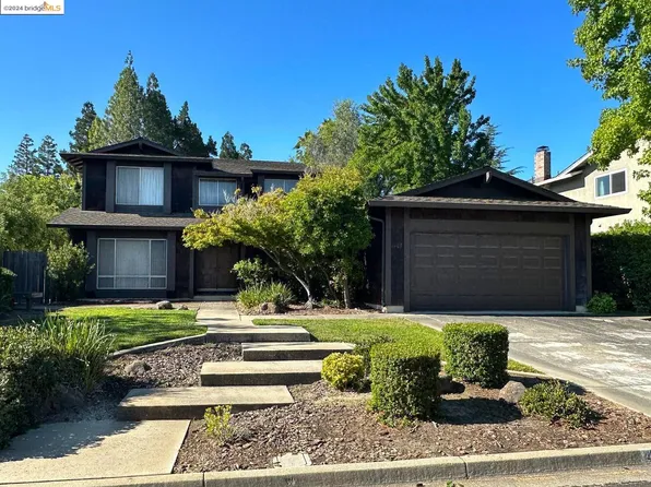 4408 Snowcloud Ct, Concord, CA 94518