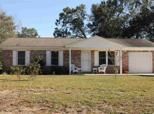 5453 Mulat Rd, Milton, FL 32583