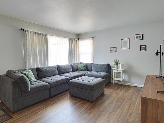 2nd image of 4625 W Parkland AVENUE