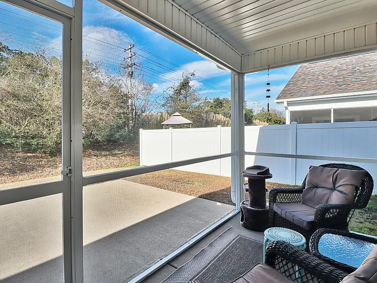 853 Bonita Loop — Photo 26