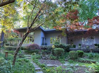 4222 Town And Country Dr, Charlotte, NC 28226