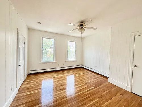 200 Highland St #3 Photo 1
