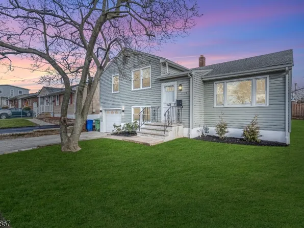 2824 N Stiles St, Linden City, NJ 07036