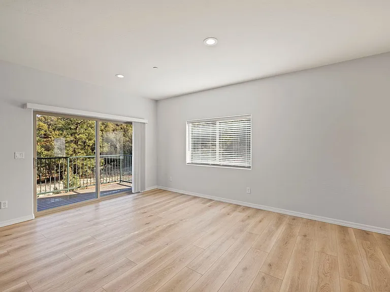 Cala Luxury Apartments — Photo 26