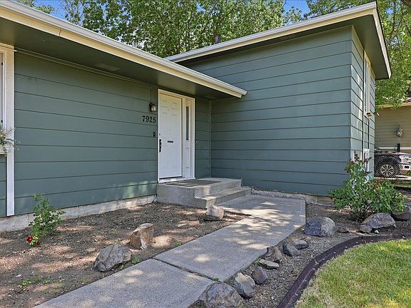 3rd image of 7925 E Nora Ave