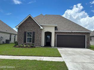 203 Hidden Meadows Dr, Lafayette, LA 70506