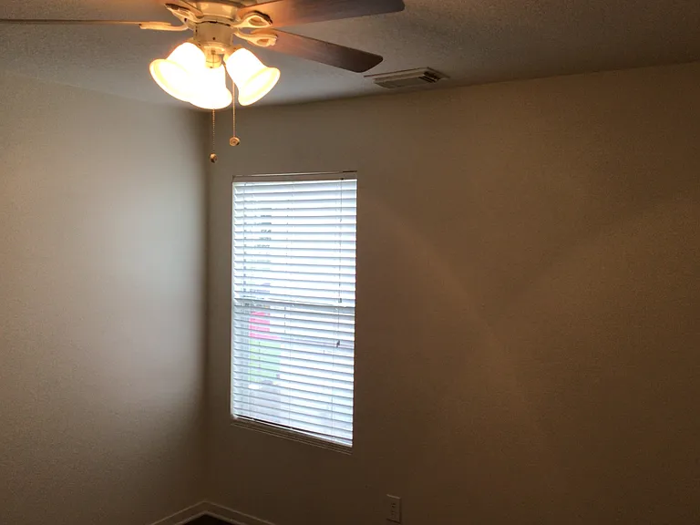 24319 Ayscough Ln — Photo 17