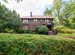 2509 Norfolk Rd, Cleveland Heights, OH 44106