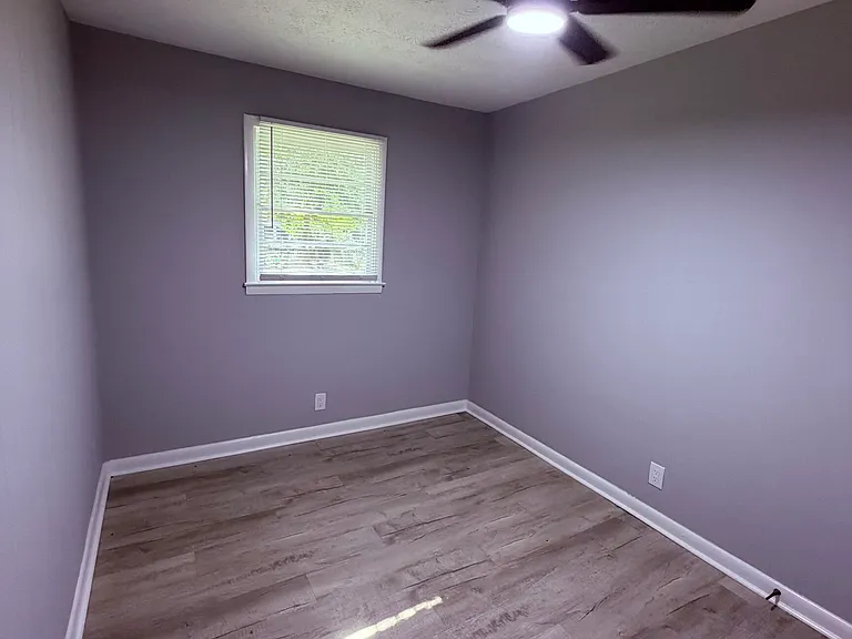 1280 Janice Ln NW — Photo 8