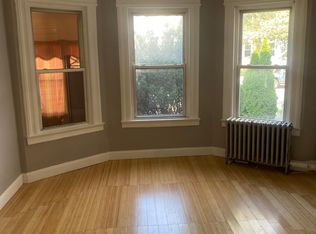 40 Dehart Pl FLOOR 1, Elizabeth, NJ 07202