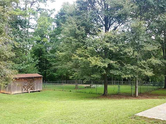 5th image of 57 Woodland Trl