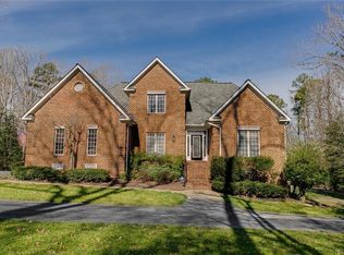 11324 Shorecrest Ln, Chesterfield, VA 23838