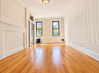 190 Scholes St APT 3, Brooklyn, NY 11206