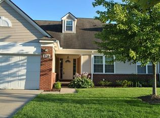 6716 Cortland Ave, Brighton, MI