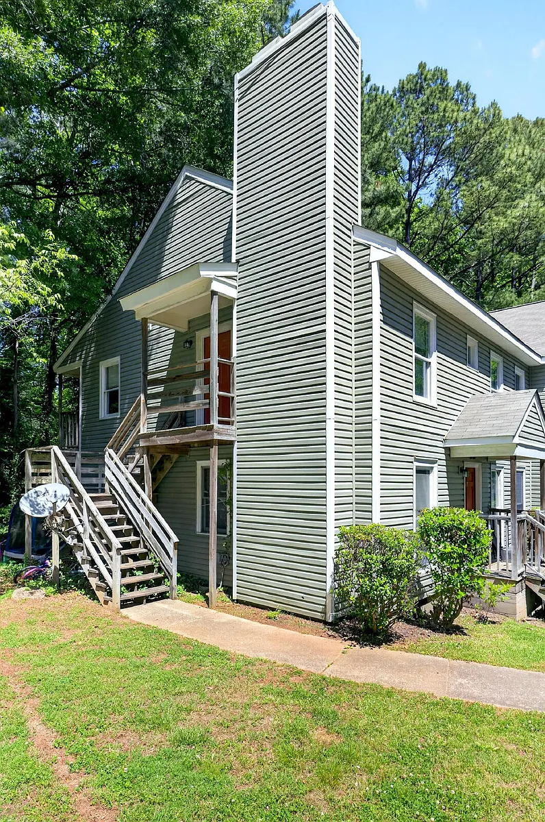 Building Photo - 1501 Mary Frances Pl #C