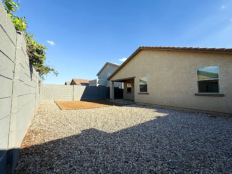 6218 W Laurie Ln — Photo 33